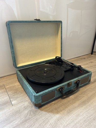 Suitcase wireless turntable - suitcase,